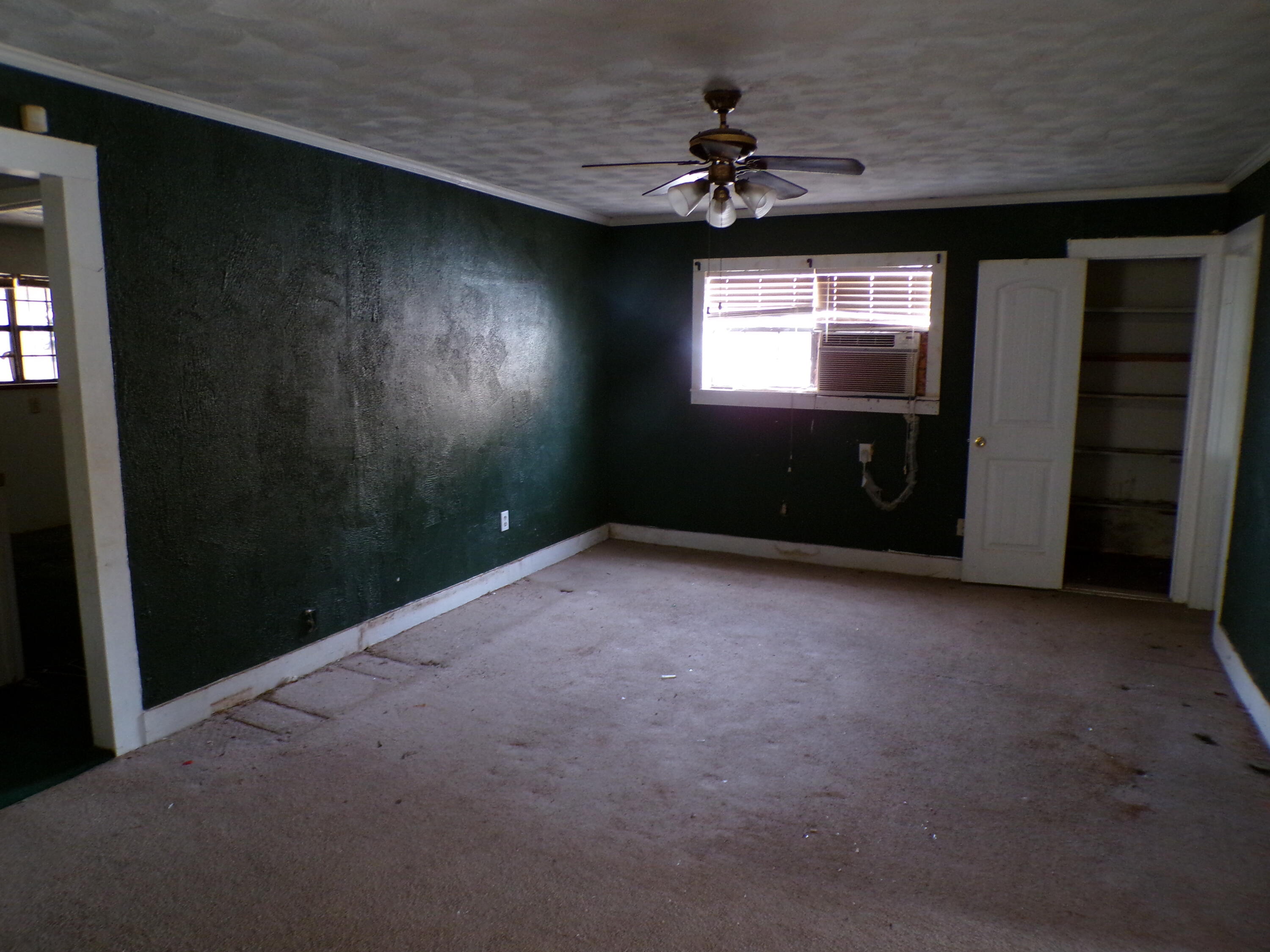 2819 Colgate Street Lubbock, TX 79415 - Photo 2 of 14 100_0106
