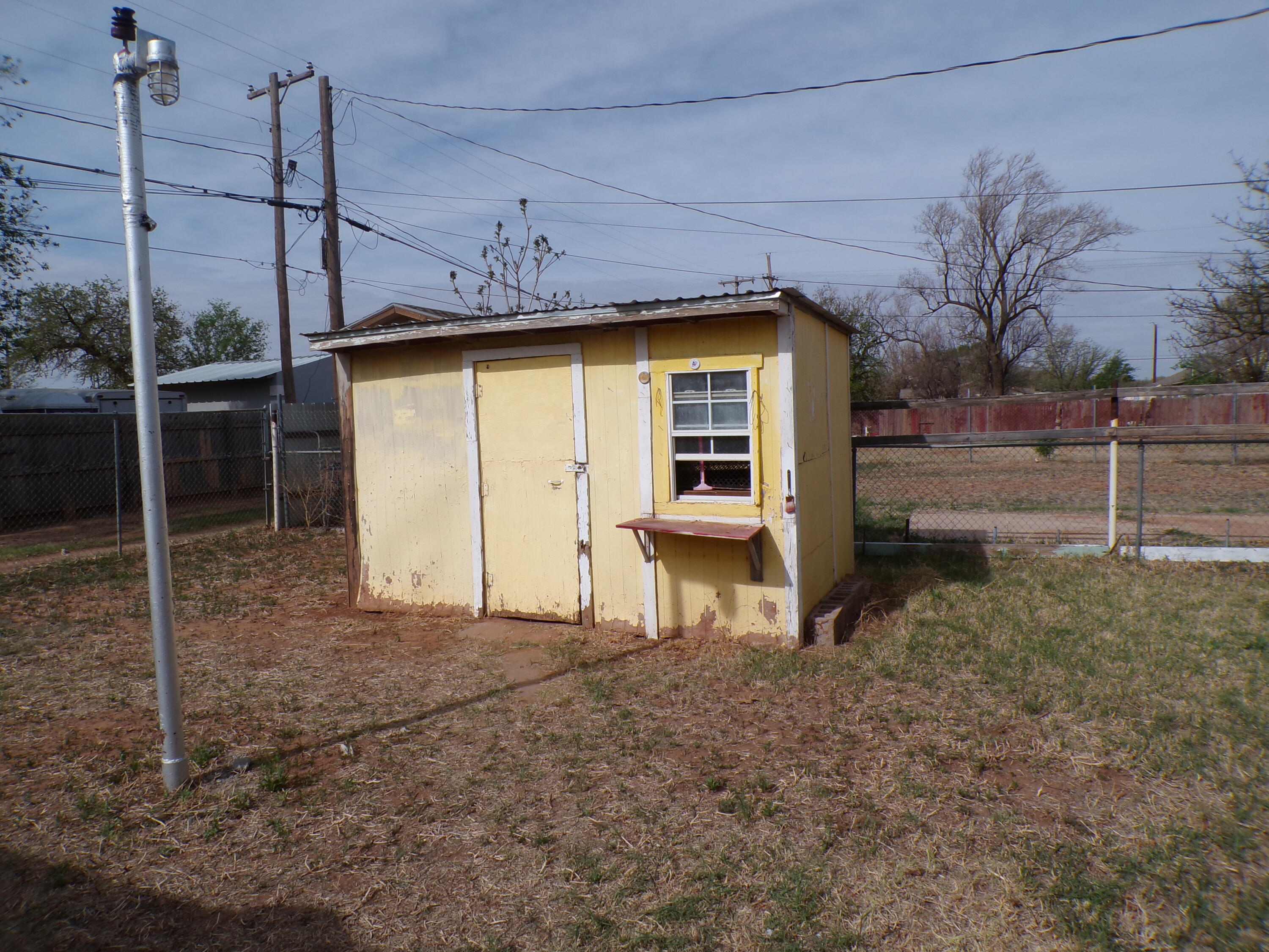 2819 Colgate Street Lubbock, TX 79415 - Photo 5 of 14 100_0093
