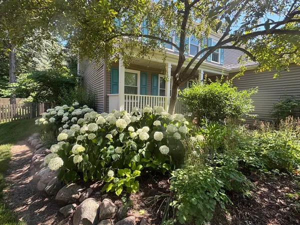 $549,900 | 635 Kingsbury Court, Batavia, IL 60510