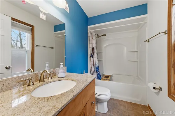 $549,900 | 635 Kingsbury Court, Batavia, IL 60510