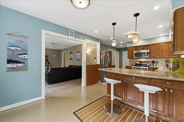 $549,900 | 635 Kingsbury Court, Batavia, IL 60510