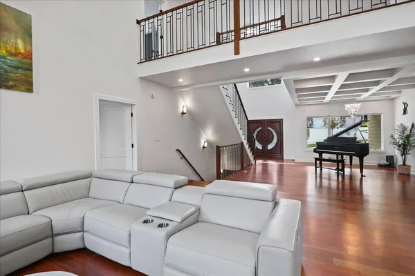 $1,499,999 | 914 Lillian Russell Court, Crown Point, IN 46307