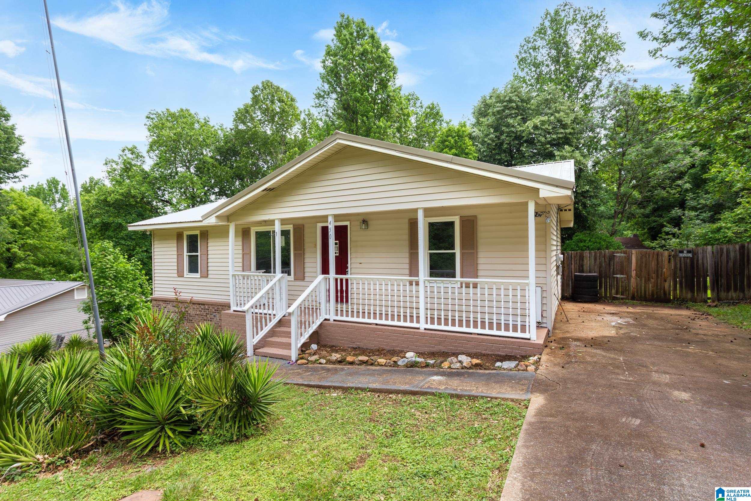 450 Permita Court Anniston, AL 36206 - Photo 4 of 33
