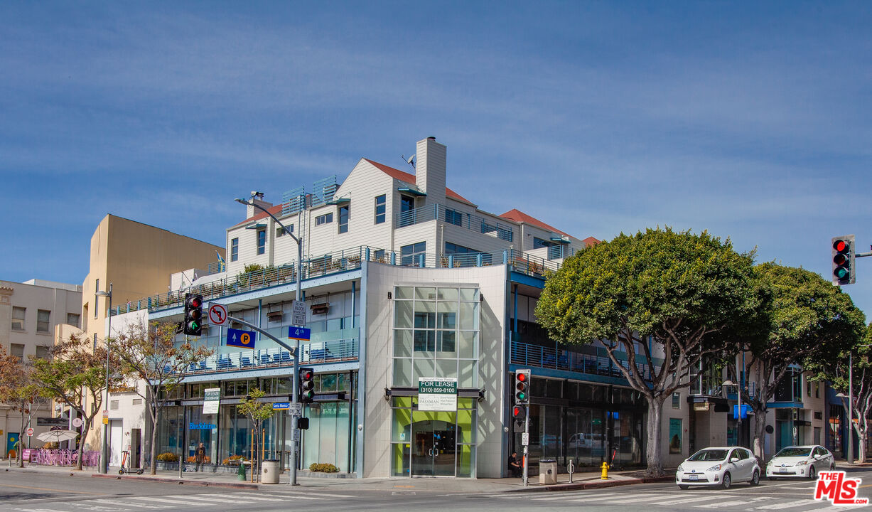 1358 4th Street, Unit A Santa Monica, CA 90401 - Photo 45 of 46 a front view of a building with street view