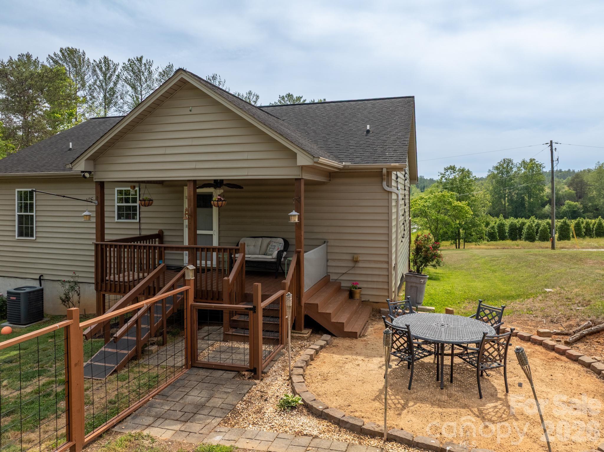 3680 Rocky Road Lenoir, NC 28645 - Photo 9 of 45