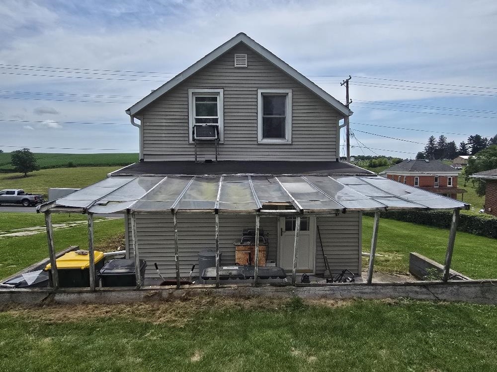 529 Mill Street Bloomington, WI 53804 - Photo 7 of 8