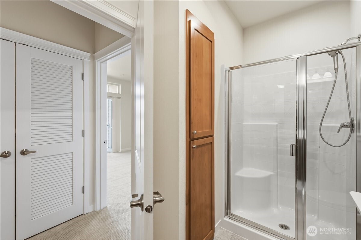 4319 Issaquah-Pine Lake Road Southeast, Unit 905 Sammamish, WA 98075 - Photo 19 of 30