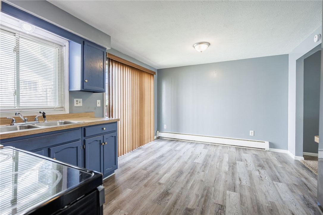 176 Villa Street Rochester, NY 14606 - Photo 10 of 36 Gallery Image 10