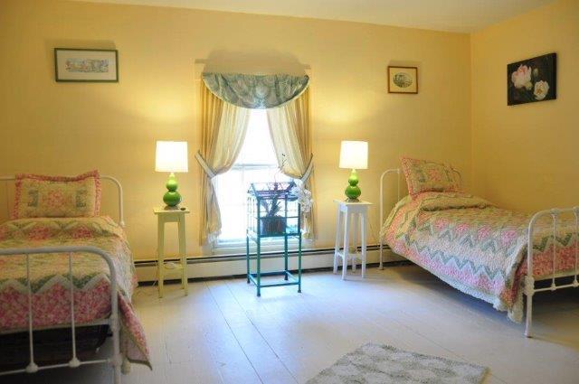 49 Main Street Yarmouth, ME 04096 - Photo 17 of 26 Photo