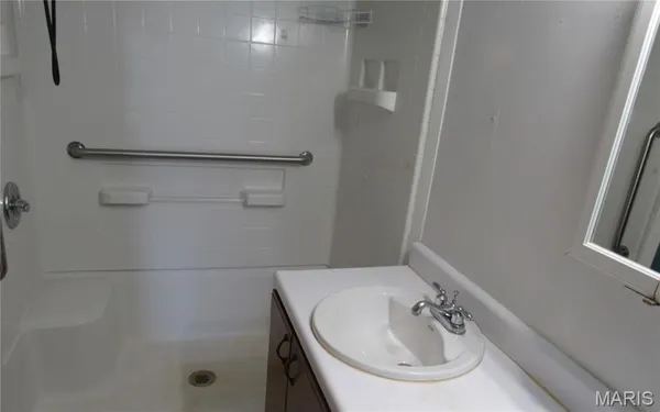 $49,950 | 209 West 2nd S Street, Mount Olive, IL 62069