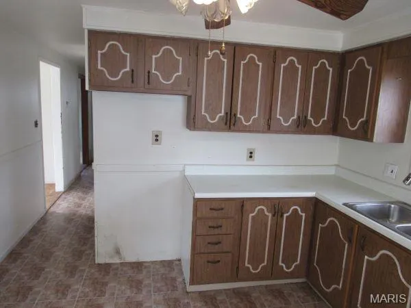 $49,950 | 209 West 2nd S Street, Mount Olive, IL 62069
