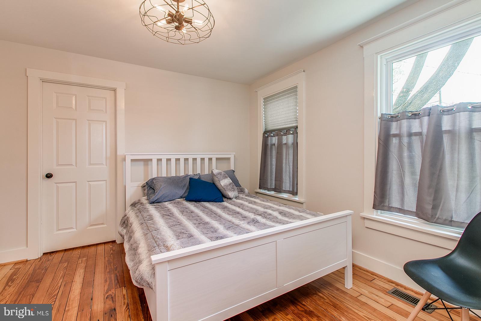 207 West 7th Street Frederick, MD 21701 - Photo 3 of 21