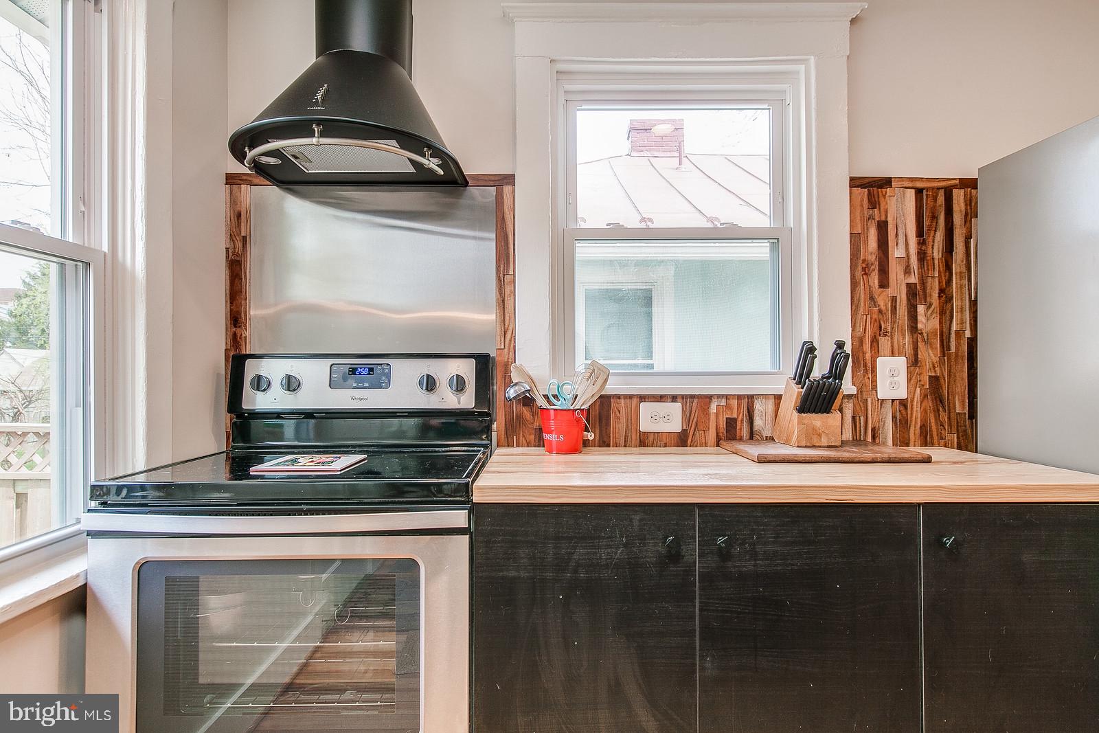 207 West 7th Street Frederick, MD 21701 - Photo 5 of 21