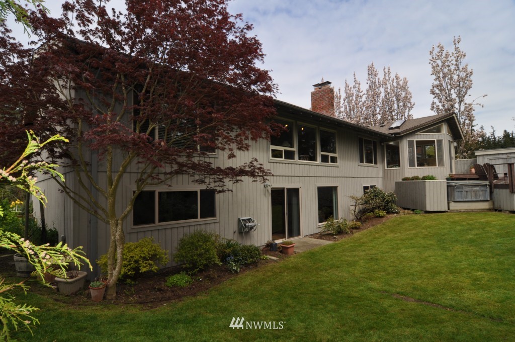 501 Ridgeway Drive Bellingham, WA 98225 - Photo 1 of 1 Gallery Image 1