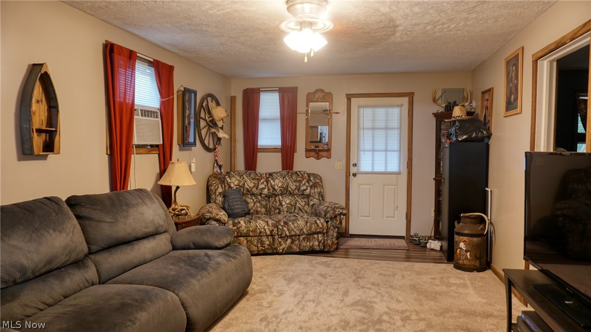 7181 Crane Run Road Cumberland, OH 43732 - Photo 7 of 35 Gallery Image 7