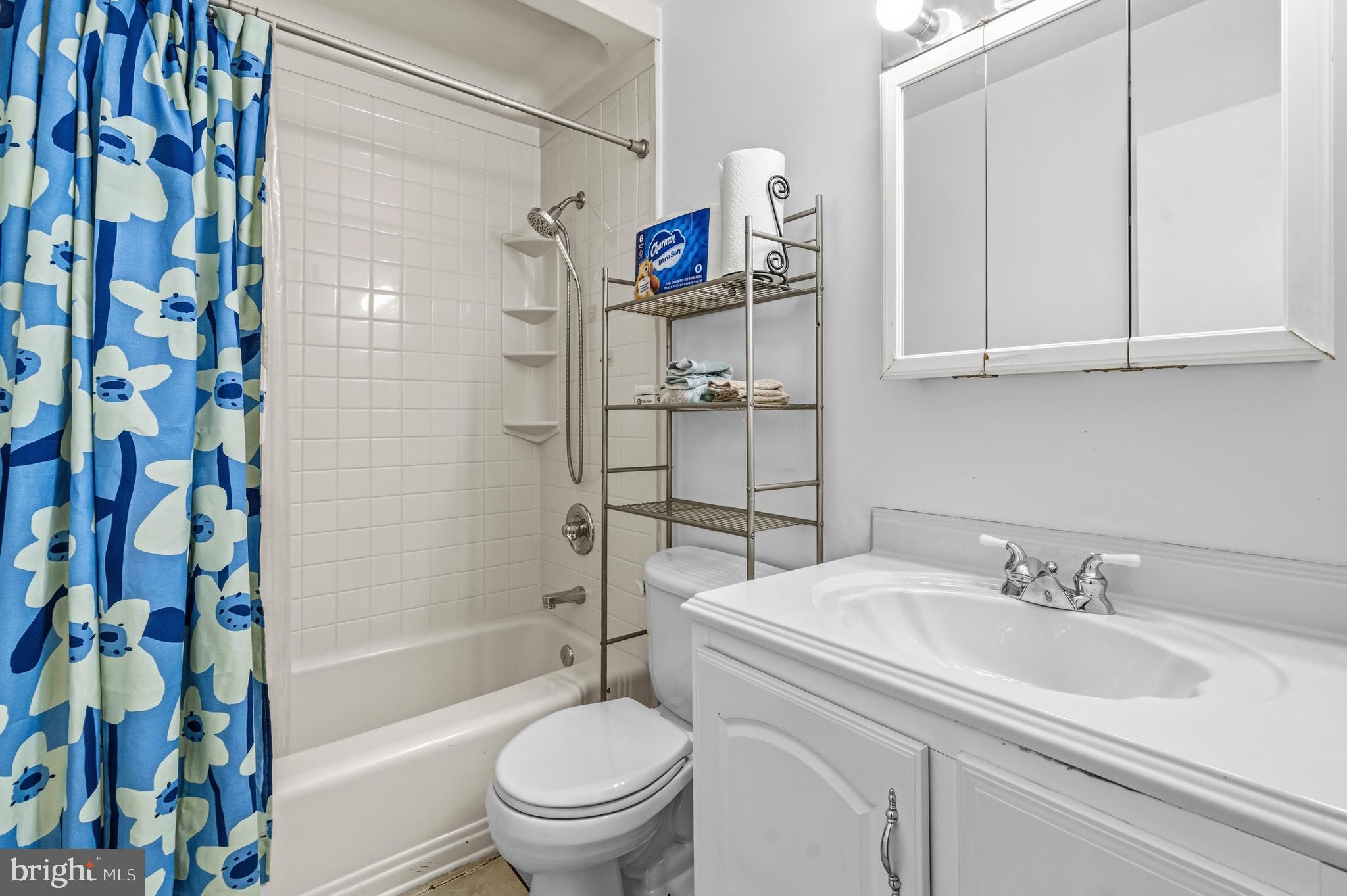 7730 Brandeis Way Springfield, VA 22153 - Photo 24 of 35