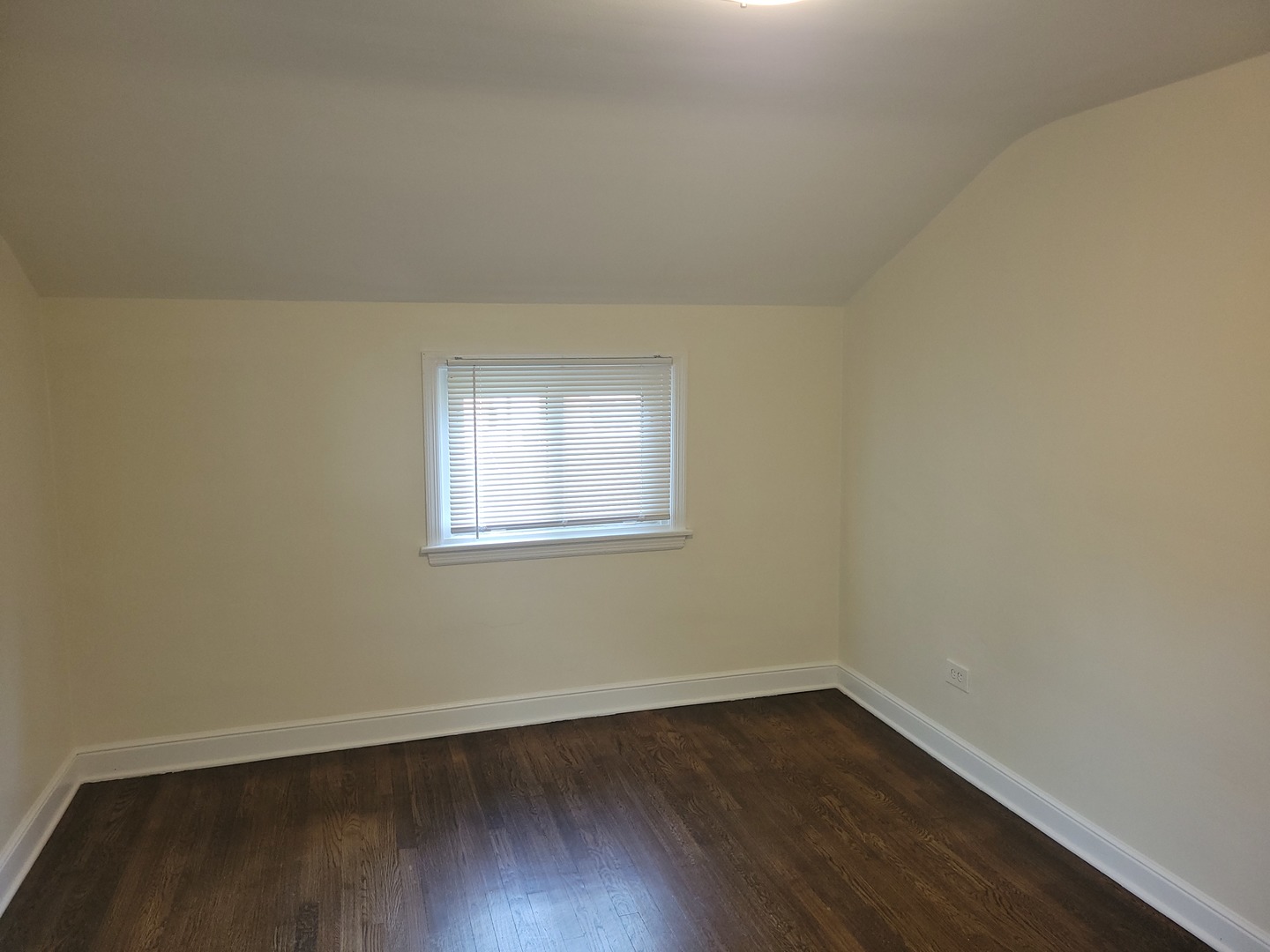 9126 South Perry Avenue Chicago, IL 60620 - Photo 11 of 22