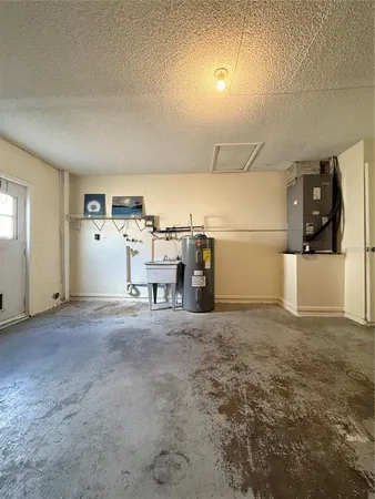 $2,500 | 600 6th Avenue Southeast, Largo, FL 33771