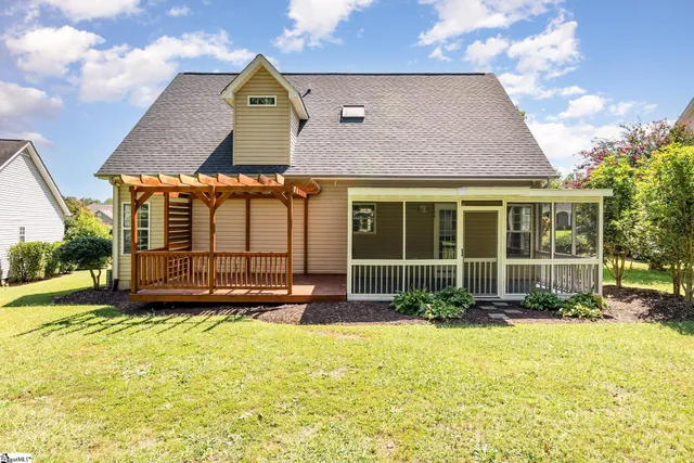 $334,900 | 215 Savannah Drive, Anderson, SC 29621