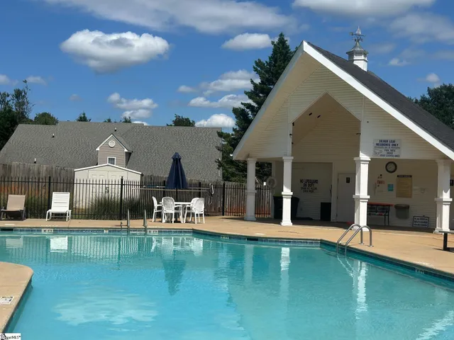 $334,900 | 215 Savannah Drive, Anderson, SC 29621