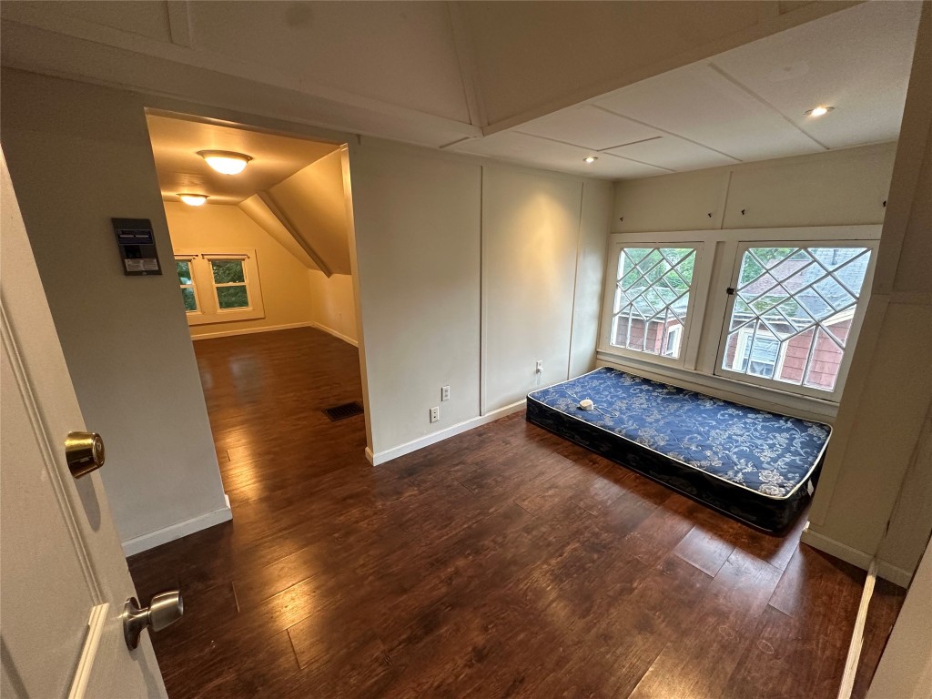 19 Edwards Street Binghamton, NY 13905 - Photo 11 of 22