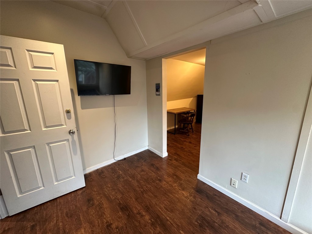 19 Edwards Street Binghamton, NY 13905 - Photo 12 of 22