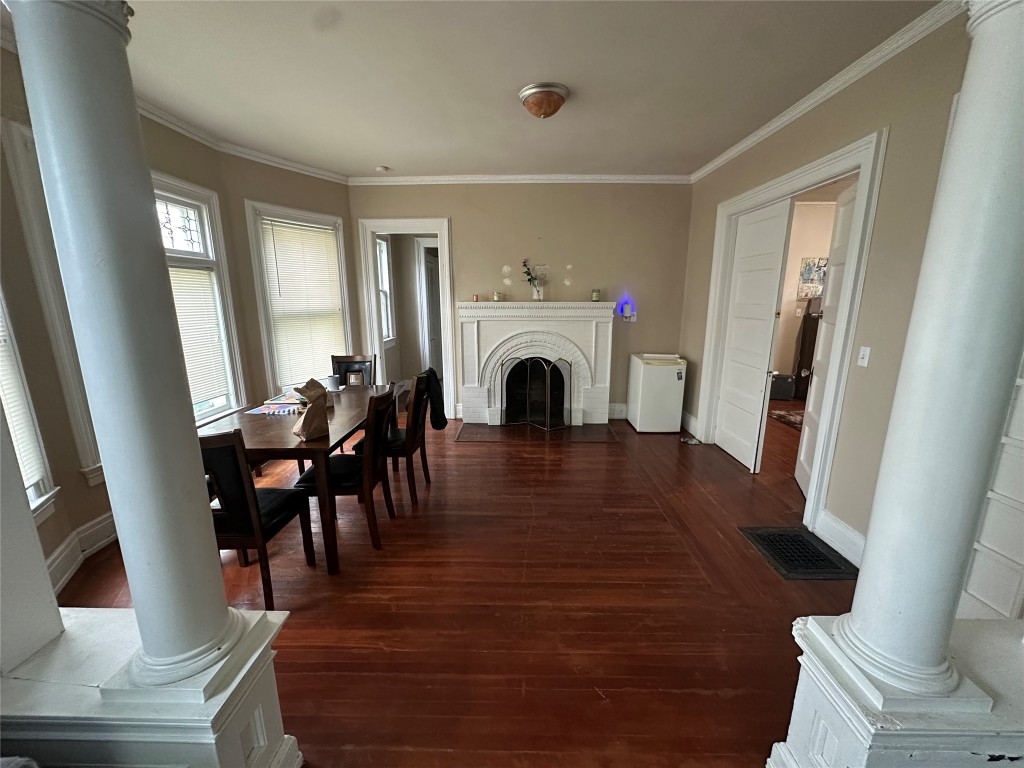 19 Edwards Street Binghamton, NY 13905 - Photo 2 of 22