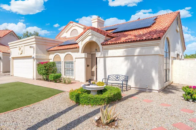 $574,900 | 7503 West Julie Drive, Glendale, AZ 85308