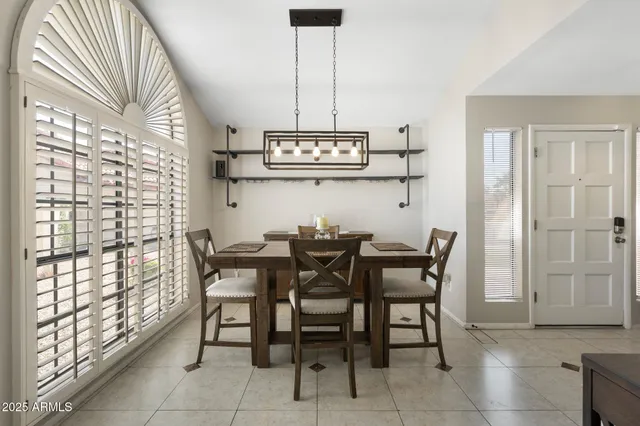 $574,900 | 7503 West Julie Drive, Glendale, AZ 85308