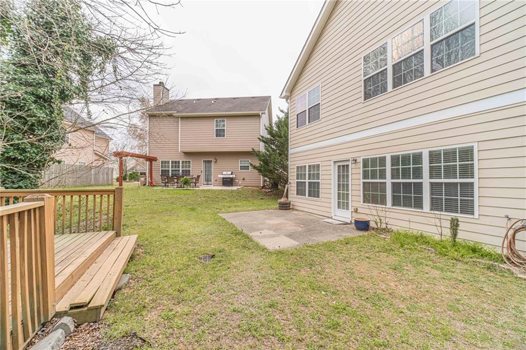 6503 Silk Tree Pointe Braselton, GA 30517 - Photo 40 of 47 a house view with a outdoor space