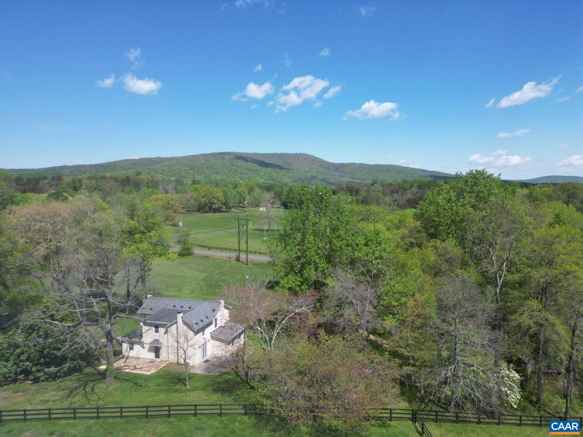 6305 Turkey Sag Road Keswick, VA 22947 - Photo 4 of 34 Gallery Image 4