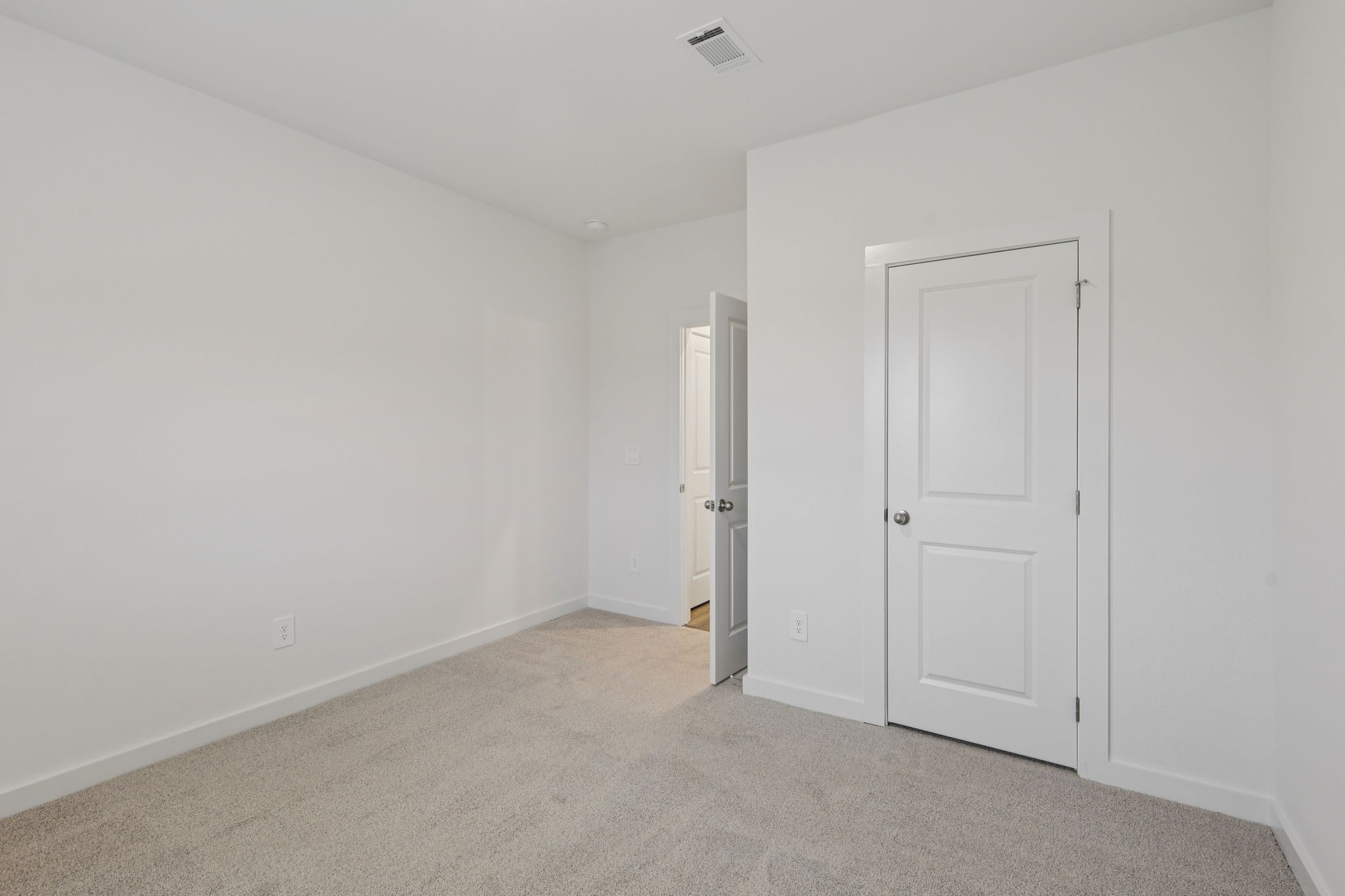 1524 Bear Branch Trace Columbia, TN 38401 - Photo 18 of 55 a view of an empty room and closet area