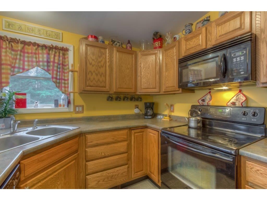 575 Deer Meadow Road Webster, NH 03303 - Photo 3 of 22 Gallery Image 3