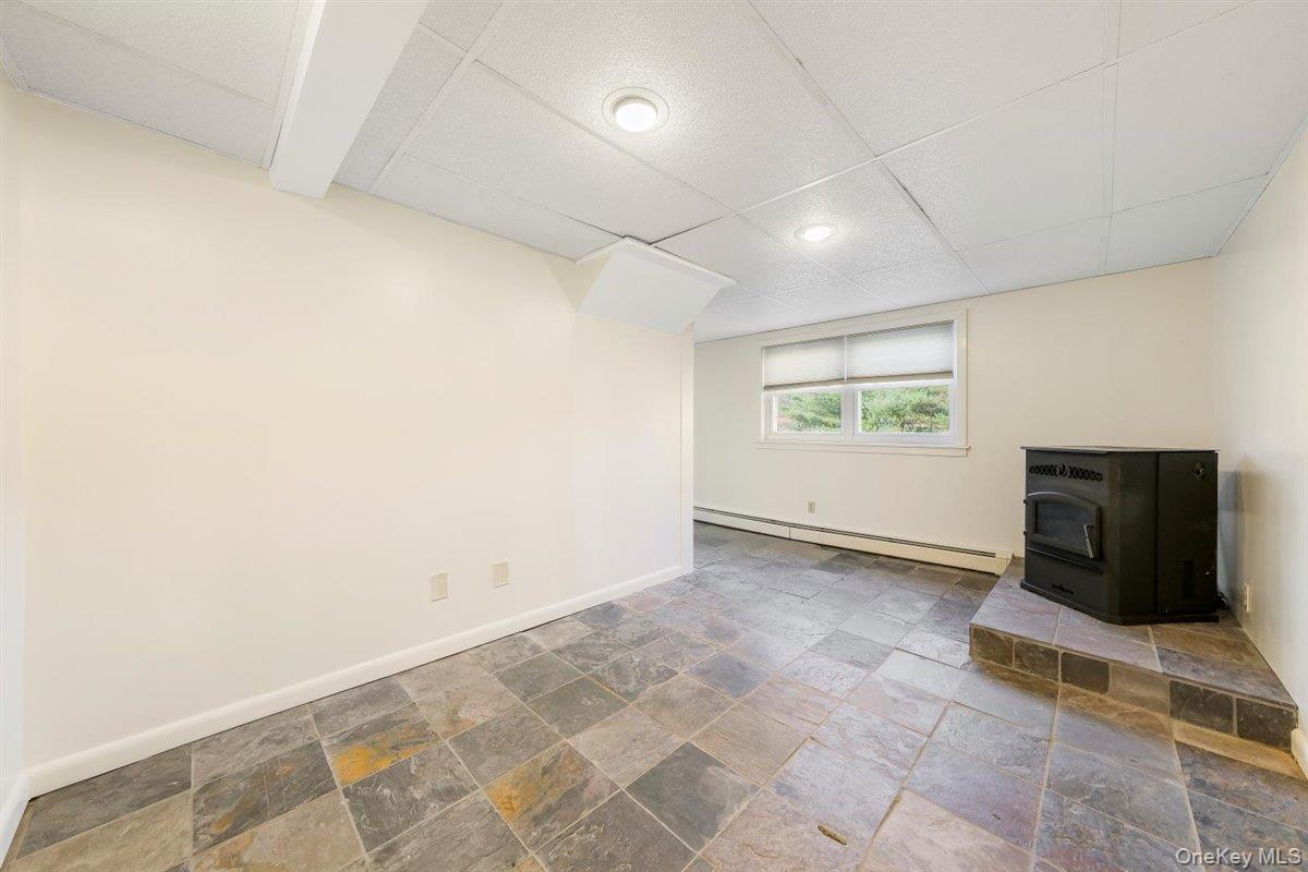 22 Quaker Hill Road Monroe, NY 10950 - Photo 24 of 36