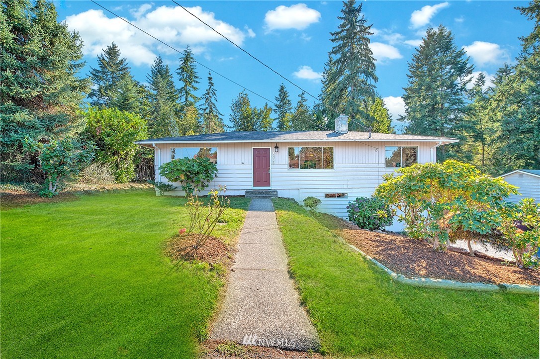 14519 Southeast 114th Place Renton, WA 98059 - Photo 2 of 25