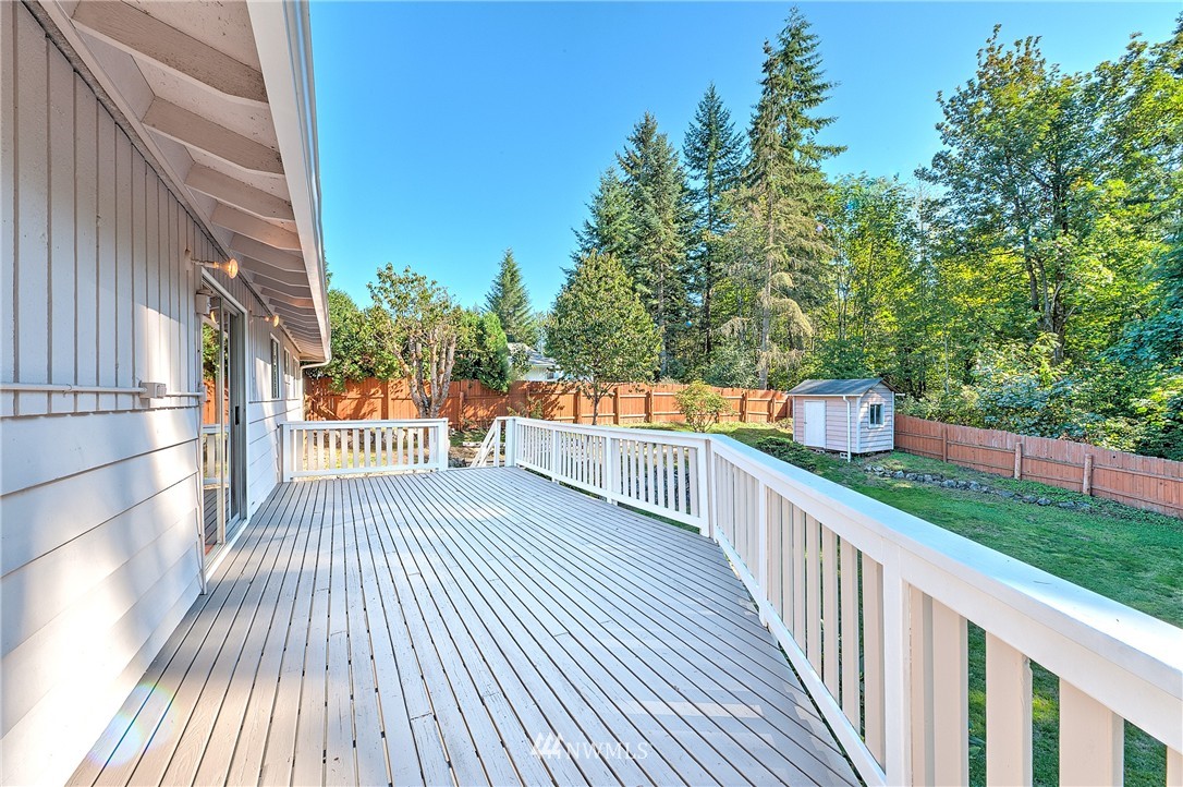 14519 Southeast 114th Place Renton, WA 98059 - Photo 23 of 25