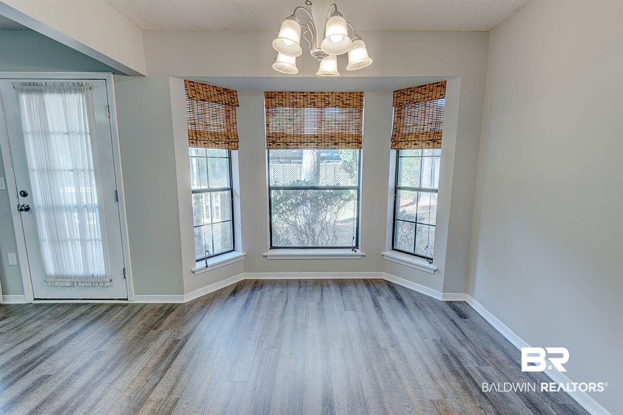 109 Montclair Loop Daphne, AL 36526 - Photo 8 of 32 Breakfast Room