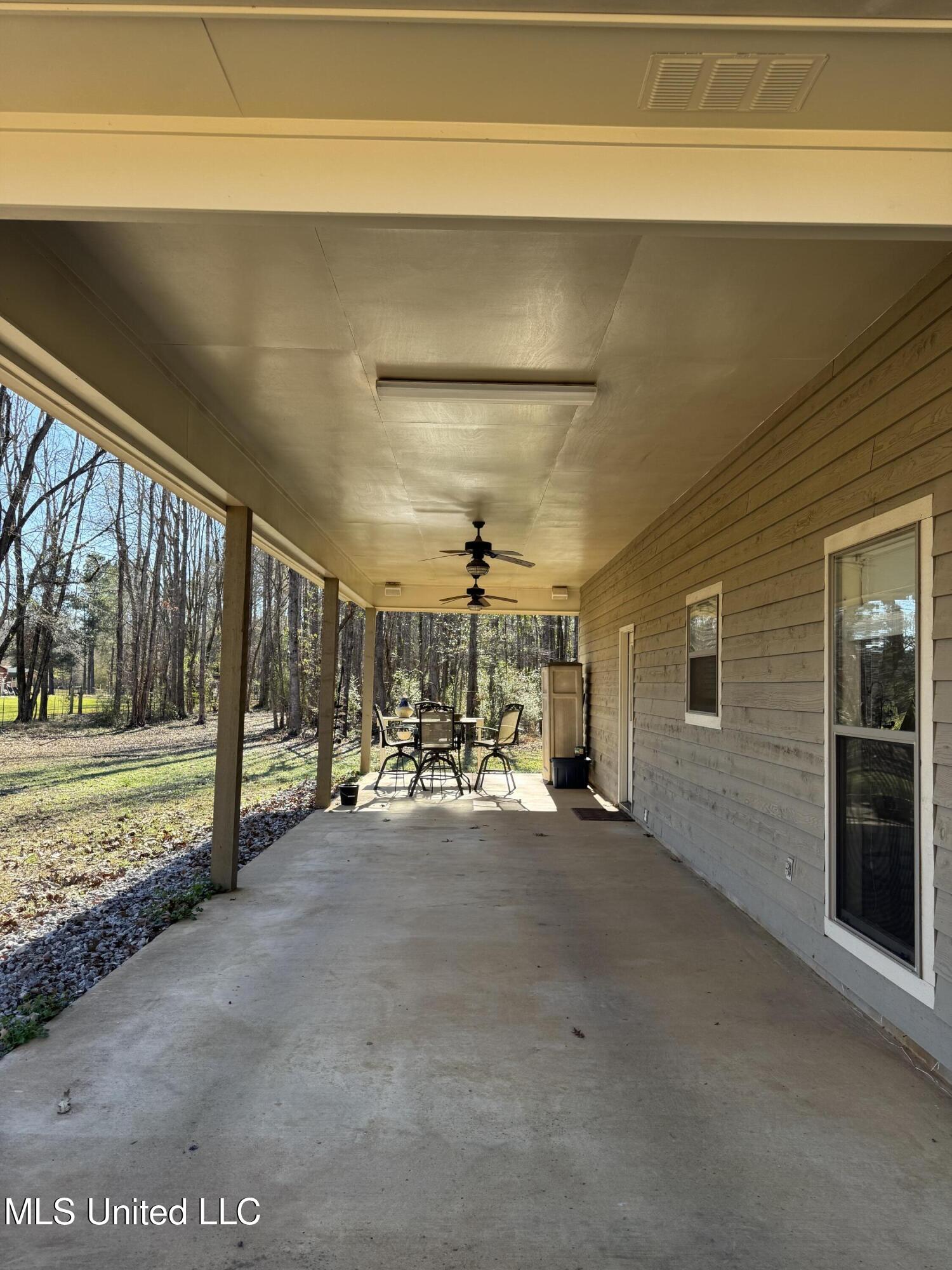 1225 Noble Drive Edwards, MS 39066 - Photo 23 of 27 IMG_7947