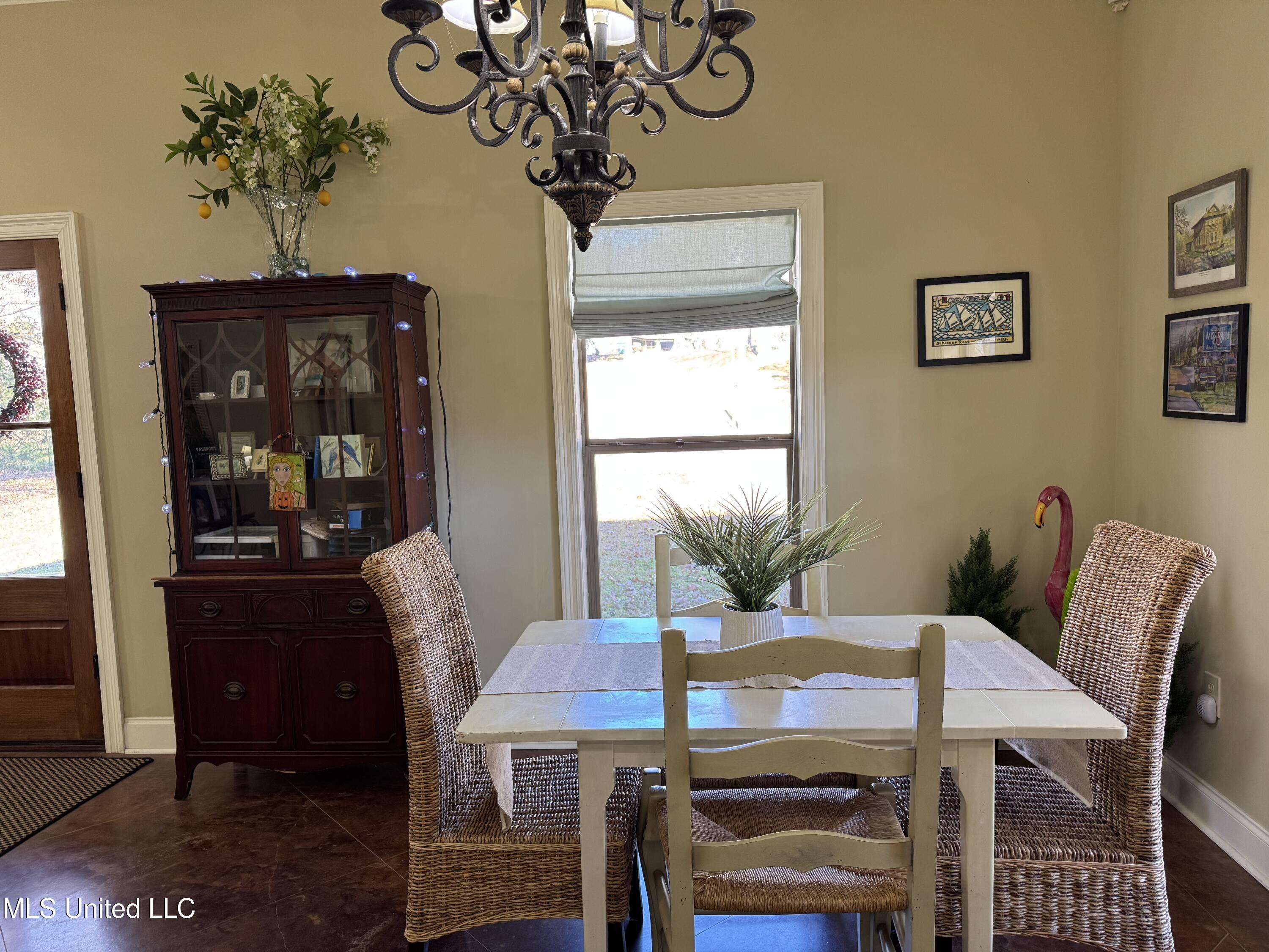 1225 Noble Drive Edwards, MS 39066 - Photo 7 of 27 IMG_7922