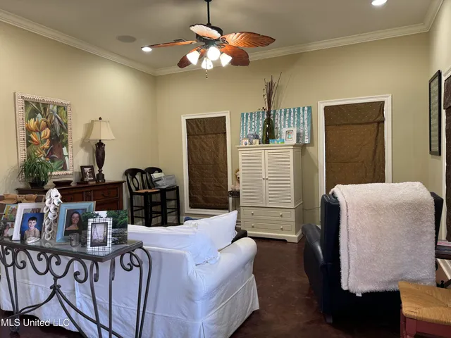 $227,500 | 1225 Noble Drive, Edwards, MS 39066