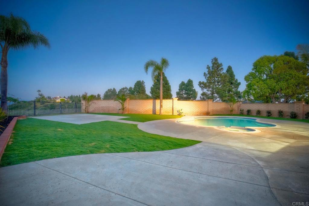 5698 Greenshade Road San Diego, CA 92121 - Photo 3 of 27