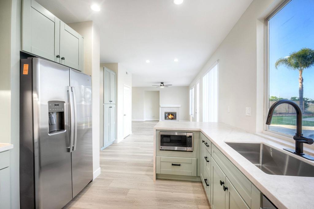 5698 Greenshade Road San Diego, CA 92121 - Photo 6 of 27