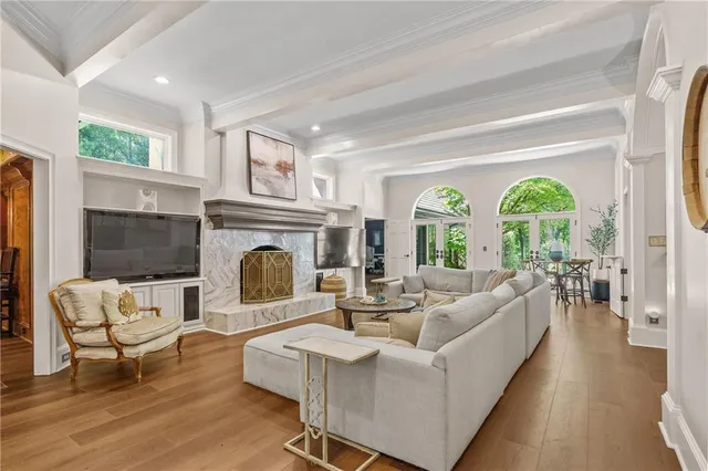 a living room filled with furniture