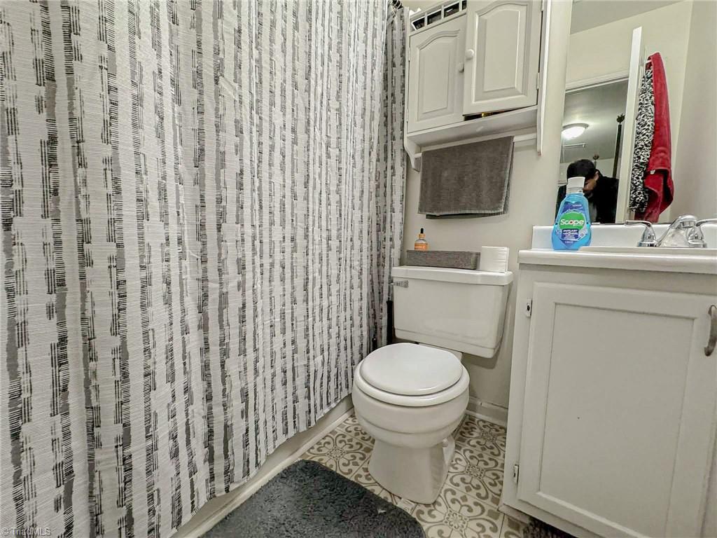 1445 Bailey Circle High Point, NC 27262 - Photo 11 of 11