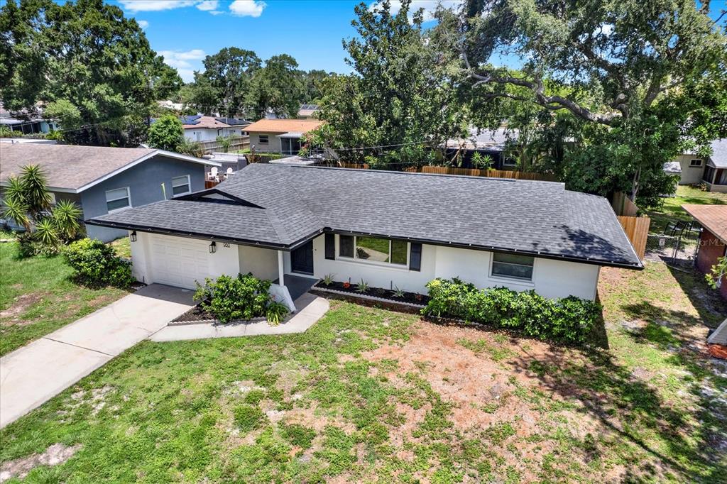 980 5th Avenue Northeast Largo, FL 33770 - Photo 2 of 22