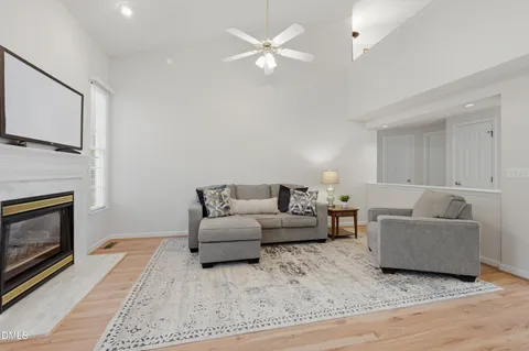 $549,900 | 6801 Lynnoak Drive, Raleigh, NC 27613