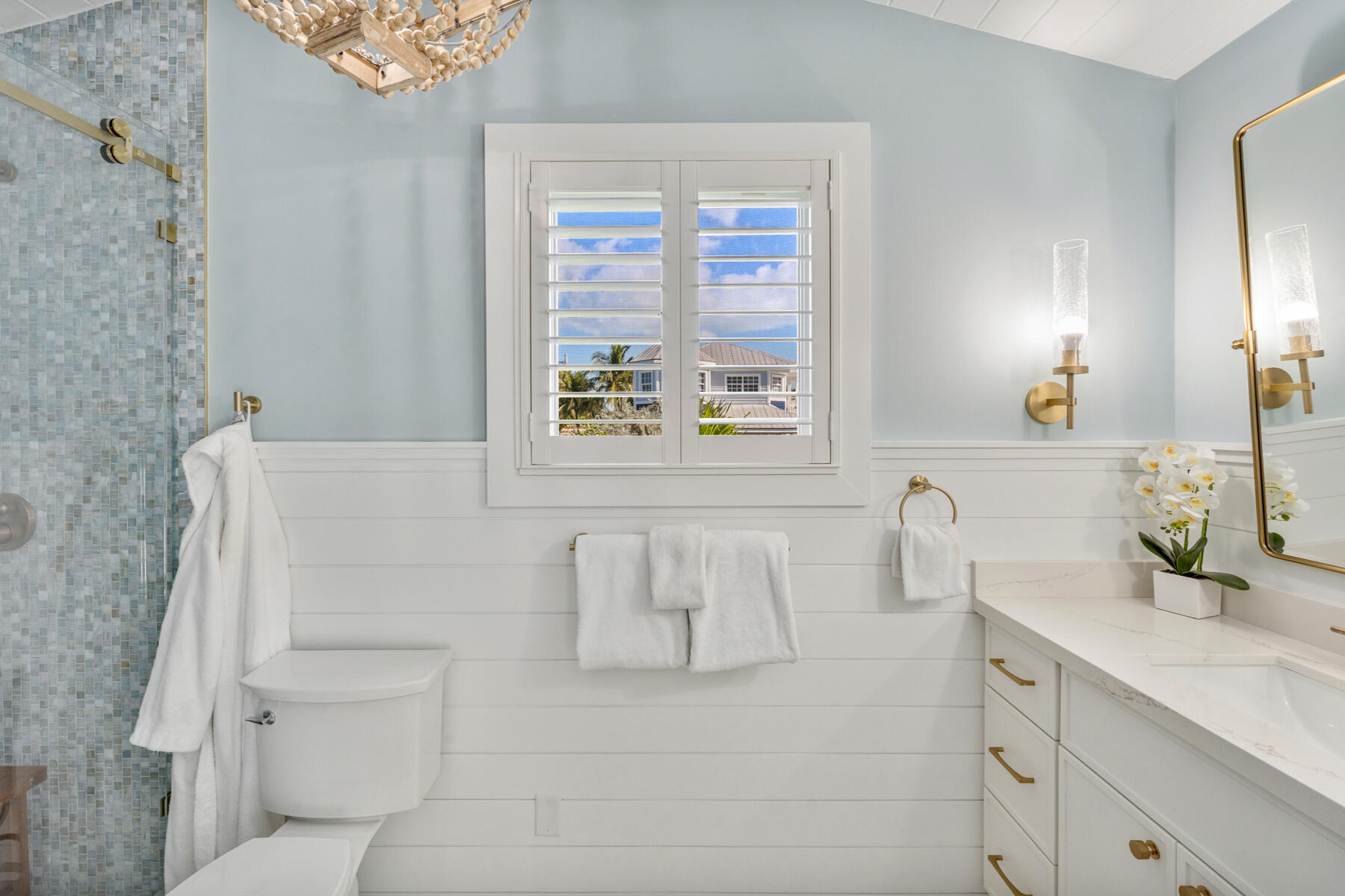 114 Sunset Drive Islamorada, FL 33036 - Photo 12 of 37 Primary bathroom