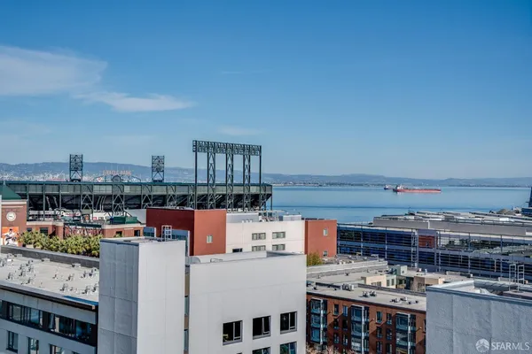 $4,995 | 260 King Street, Unit 1307, San Francisco, CA 94107