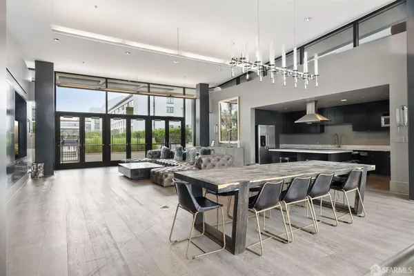 $4,995 | 260 King Street, Unit 1307, San Francisco, CA 94107