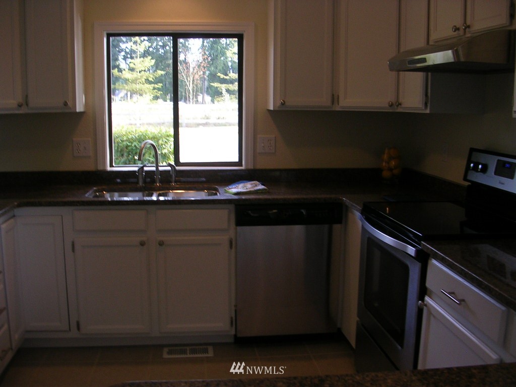 22131 Old Owen Road Monroe, WA 98272 - Photo 5 of 15